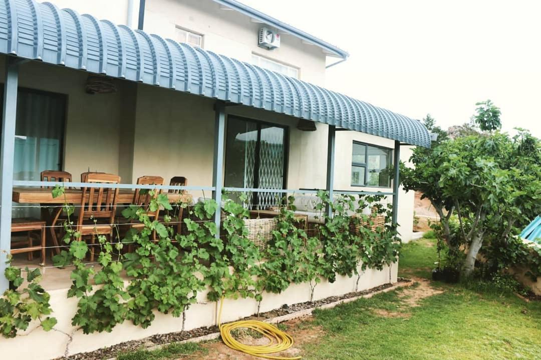 Du Repos Apartment Springbok Exterior photo